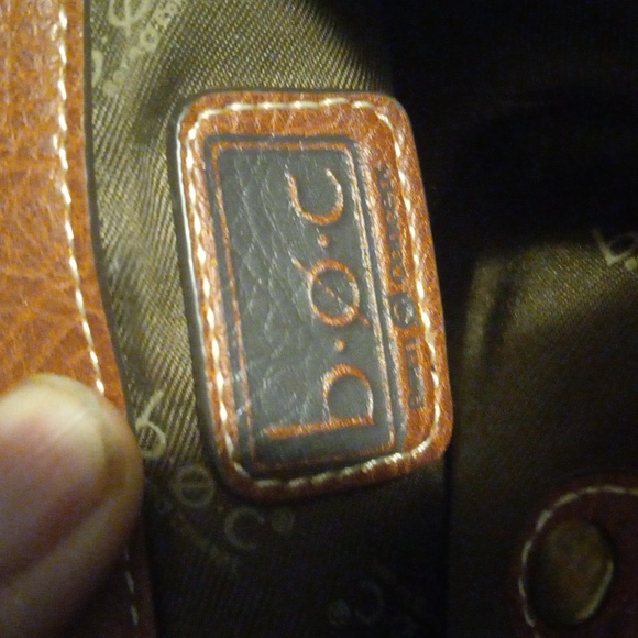 Born concepts vegan leather crossbody purse - Picture 7 of 8